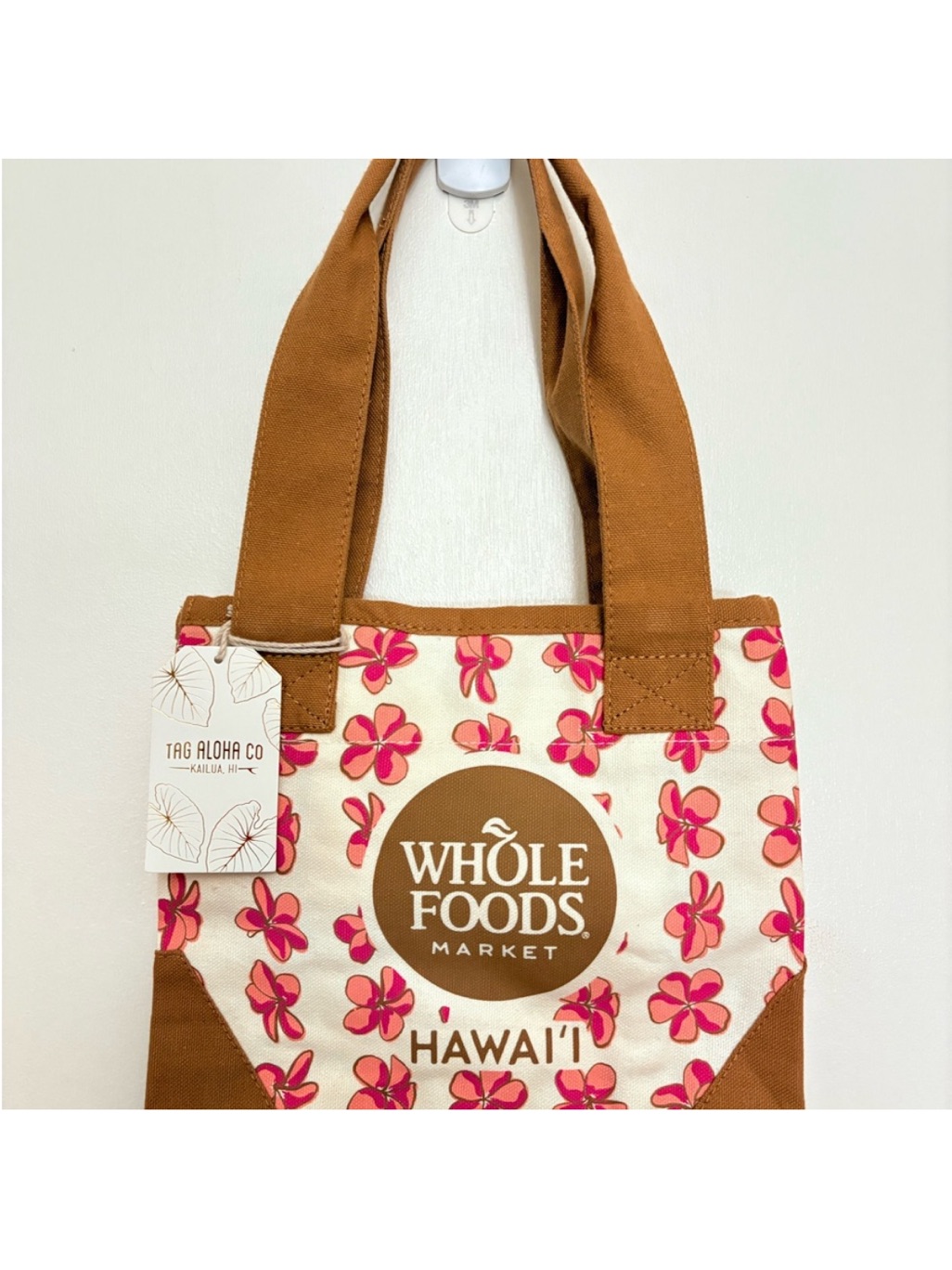 Brand New Whole Foods Hawaii Floral Tote Bag In Brown And Pink